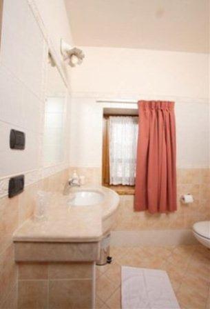 Locanda Borgo Chiese Castel Condino Cameră foto